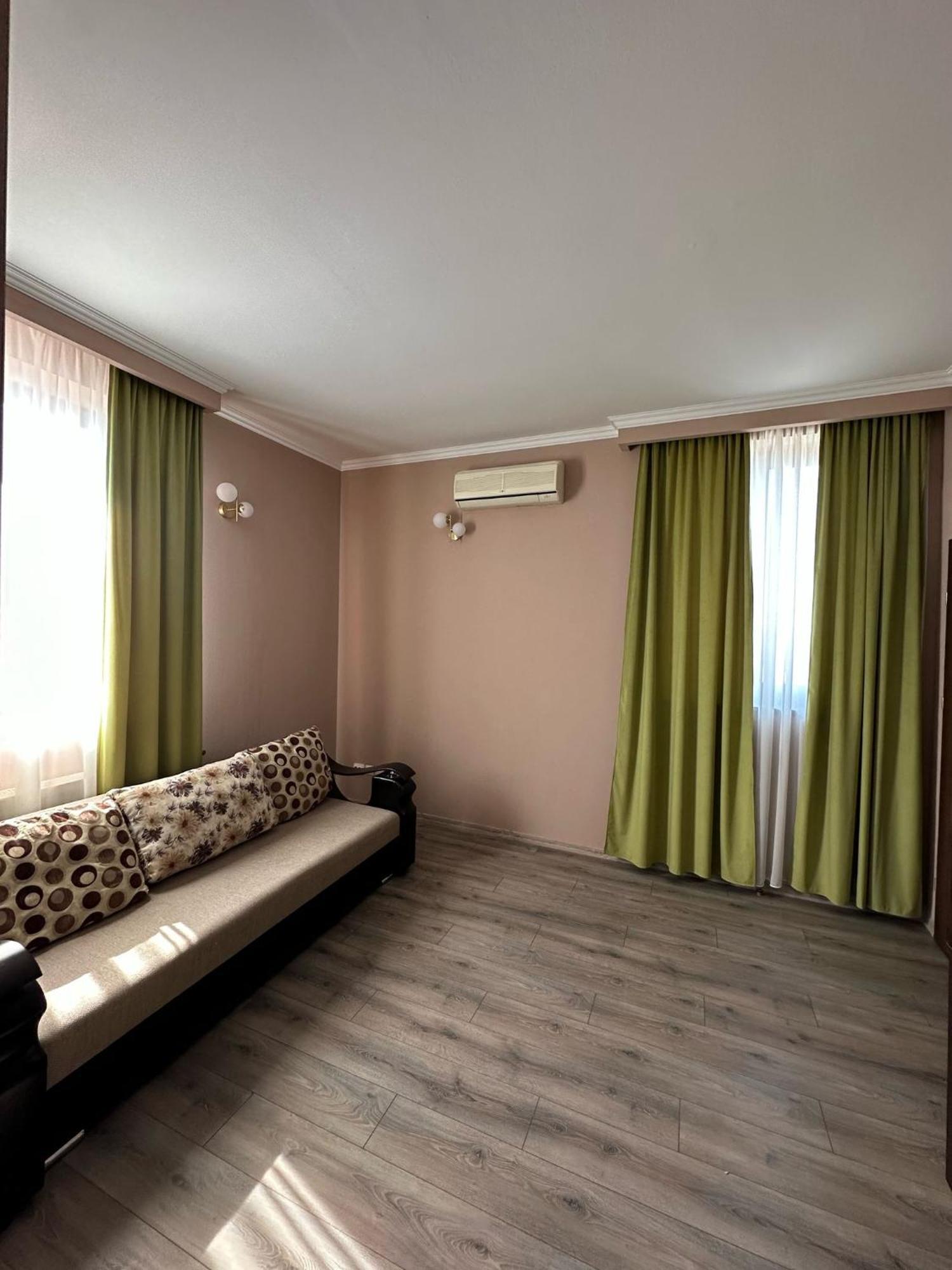 Coliseum Hotel Calafat Exterior foto