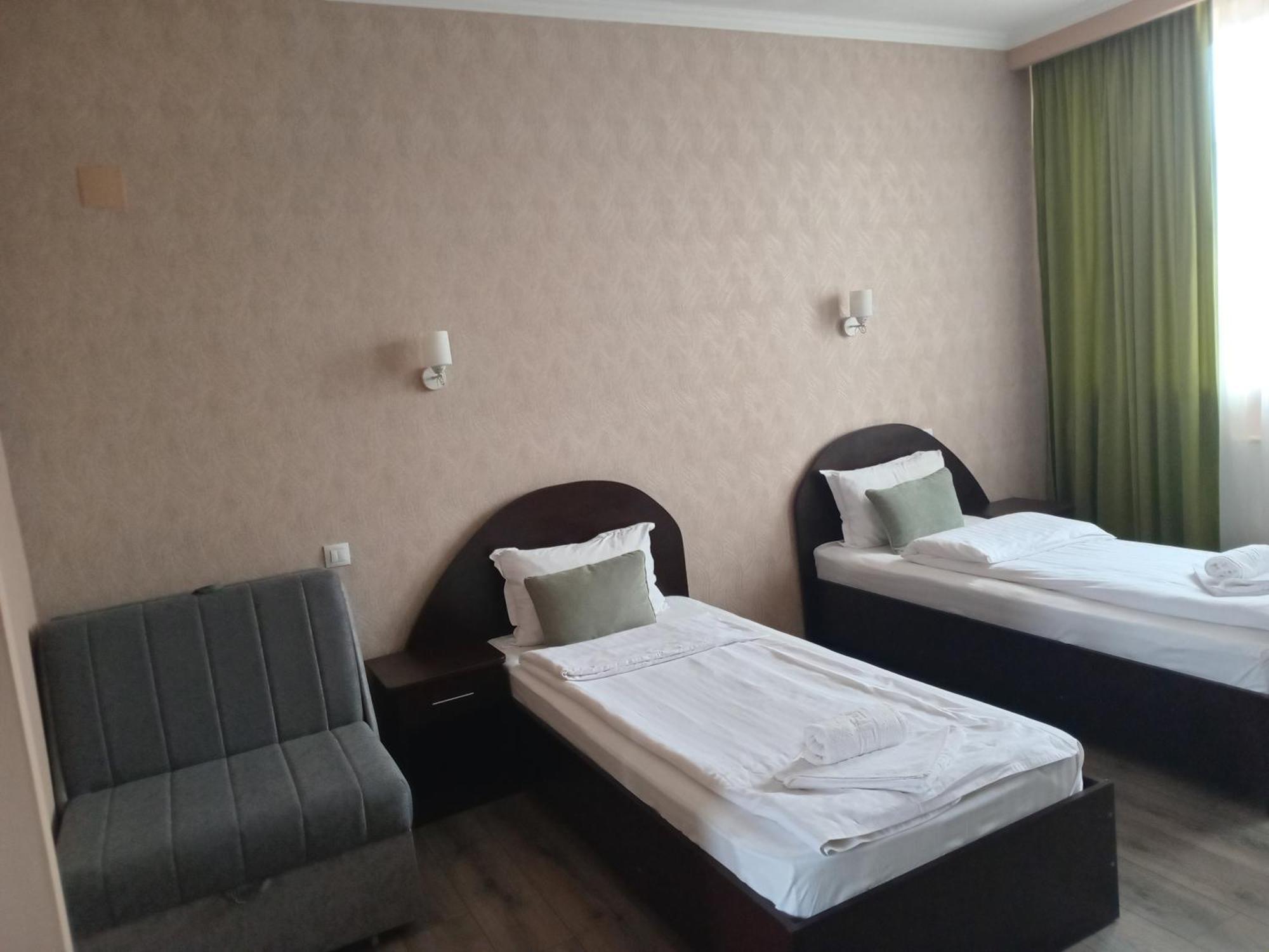 Coliseum Hotel Calafat Exterior foto